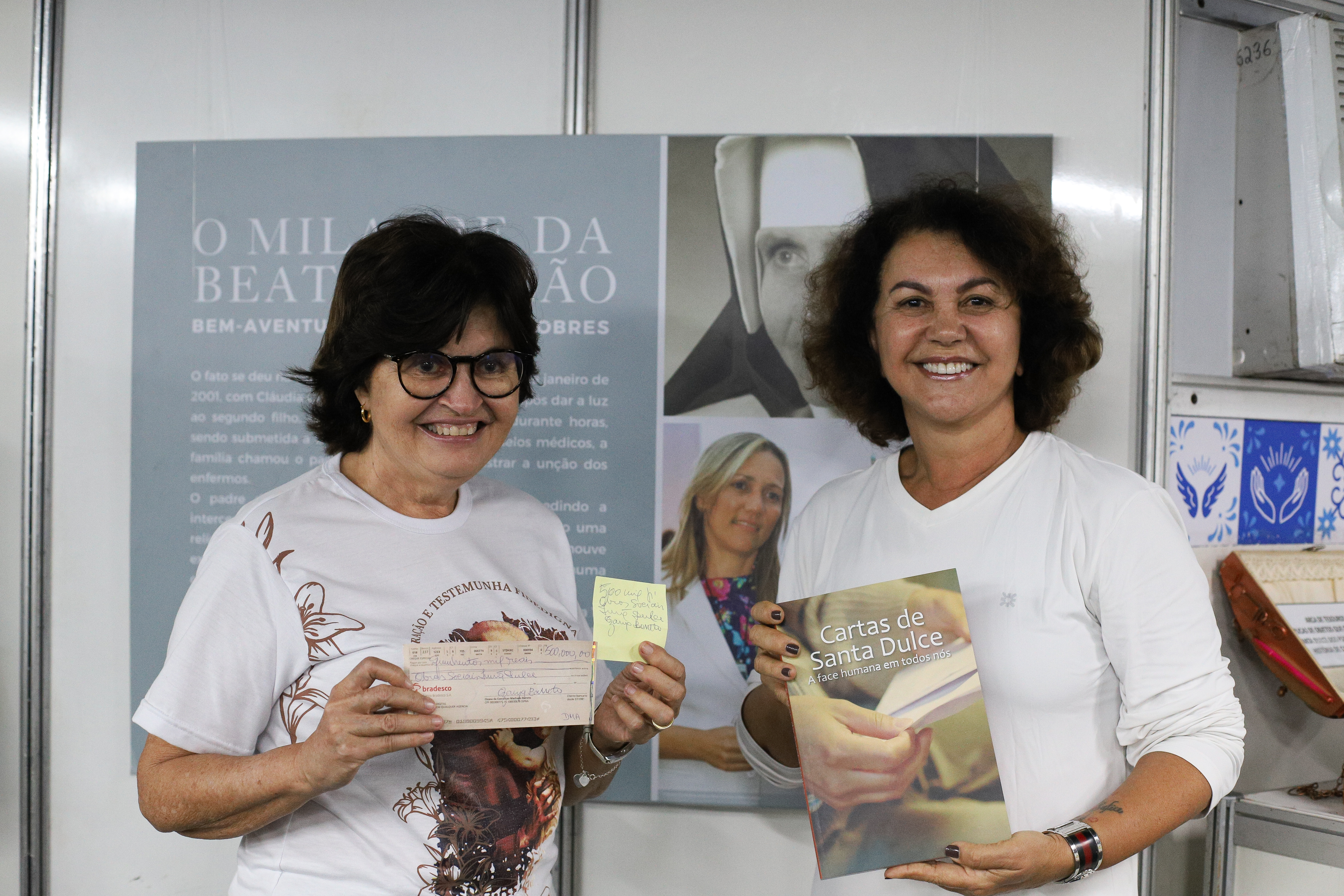 Empresária baiana visita as Obras Sociais Irmã Dulce e contribui com projeto de ampliação dos leitos de UTI