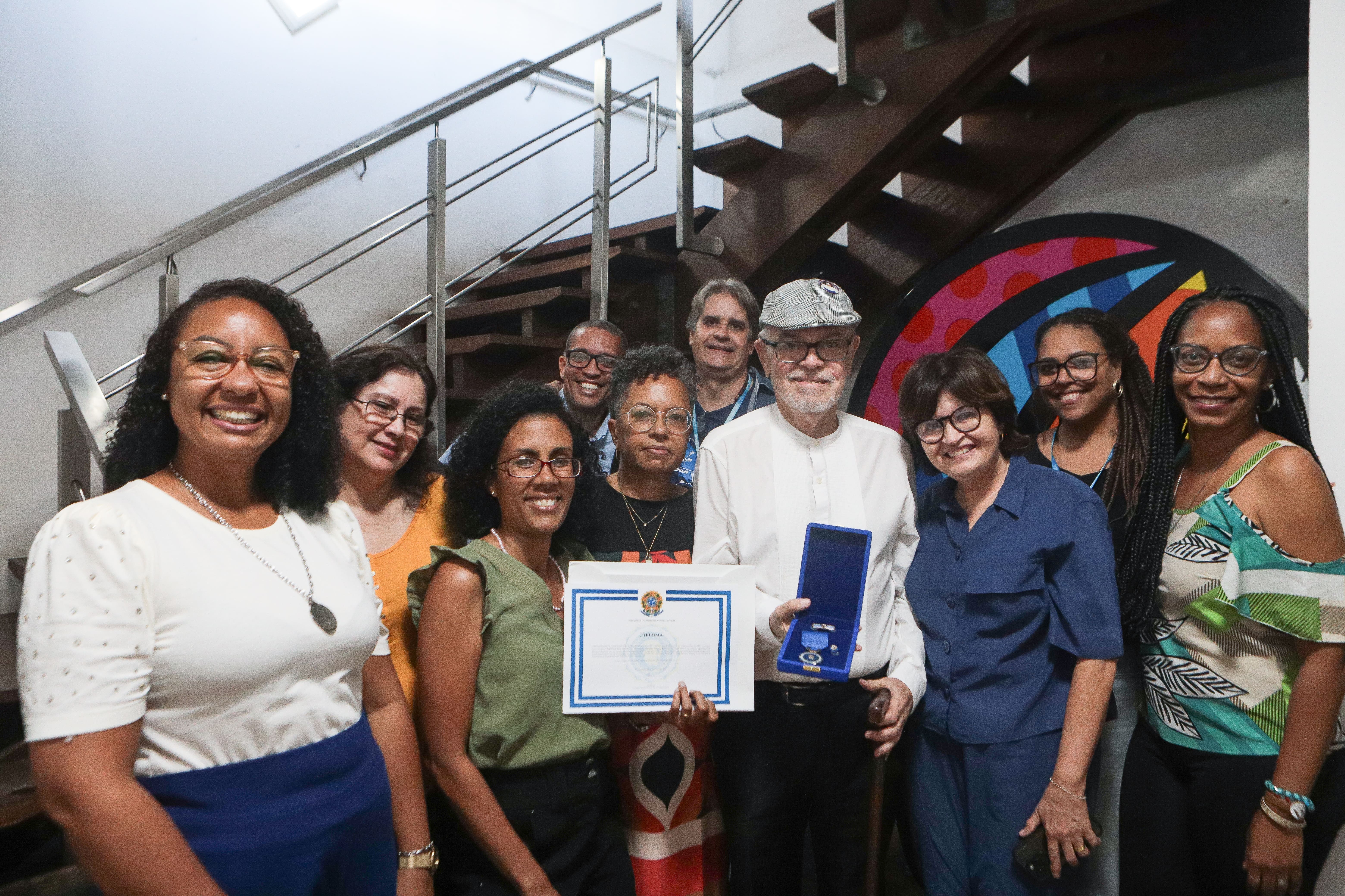 Osvaldo Gouveia recebe a Medalha do Mérito Museológico pela importante contribuição como museólogo ao país